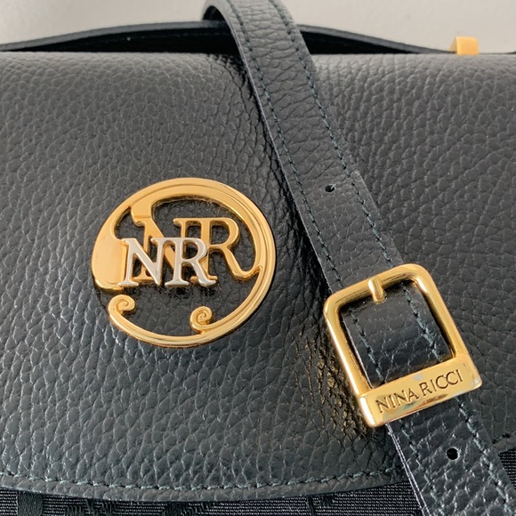 Vintage Nina Ricci Masanger Bag - Picture 5 of 12